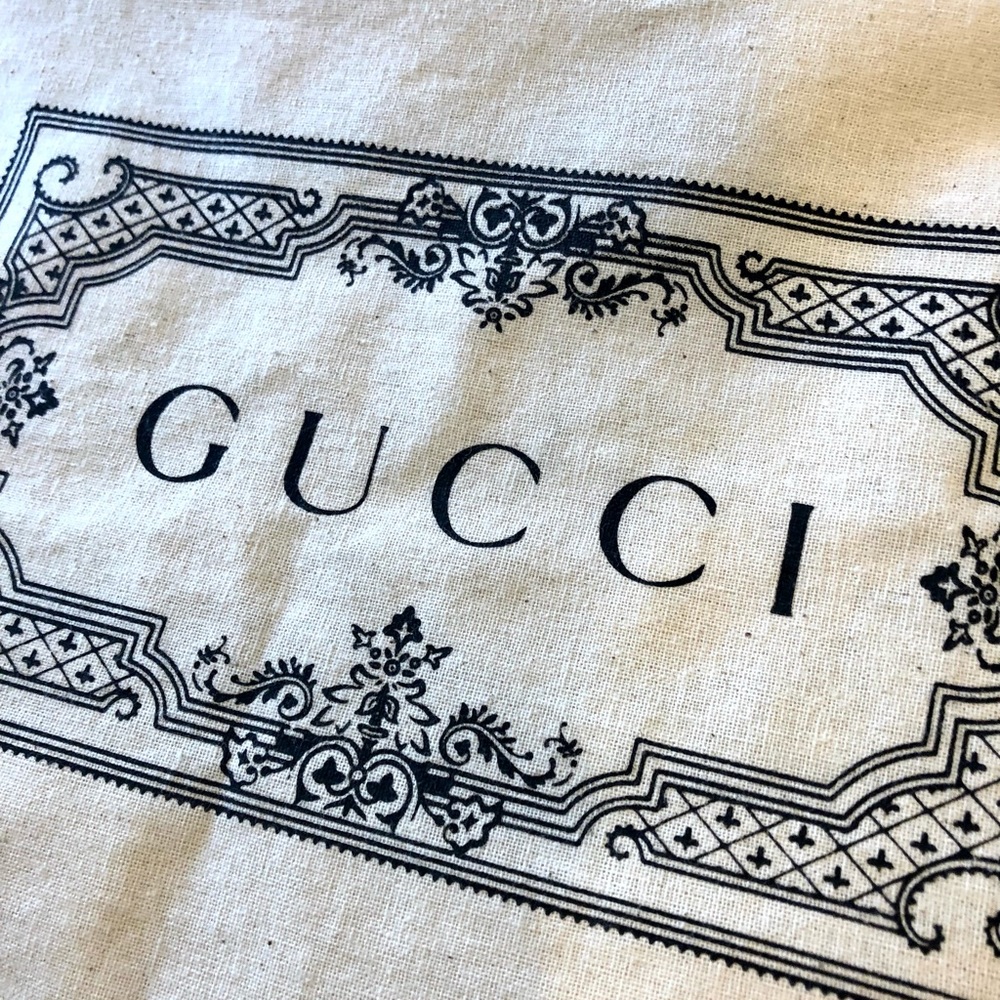 GUCCI Canvas Shopping Tote 👜 - Picture 4 of 8